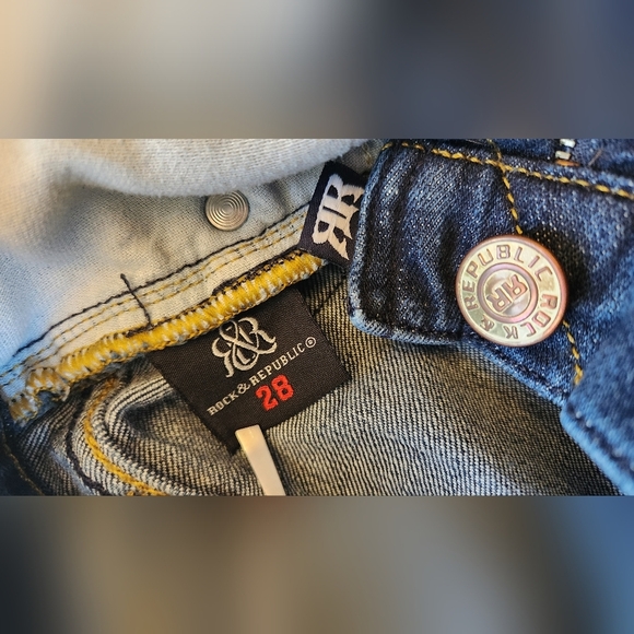 Rock & Republic Jeans - Size 28 - Picture 10 of 13